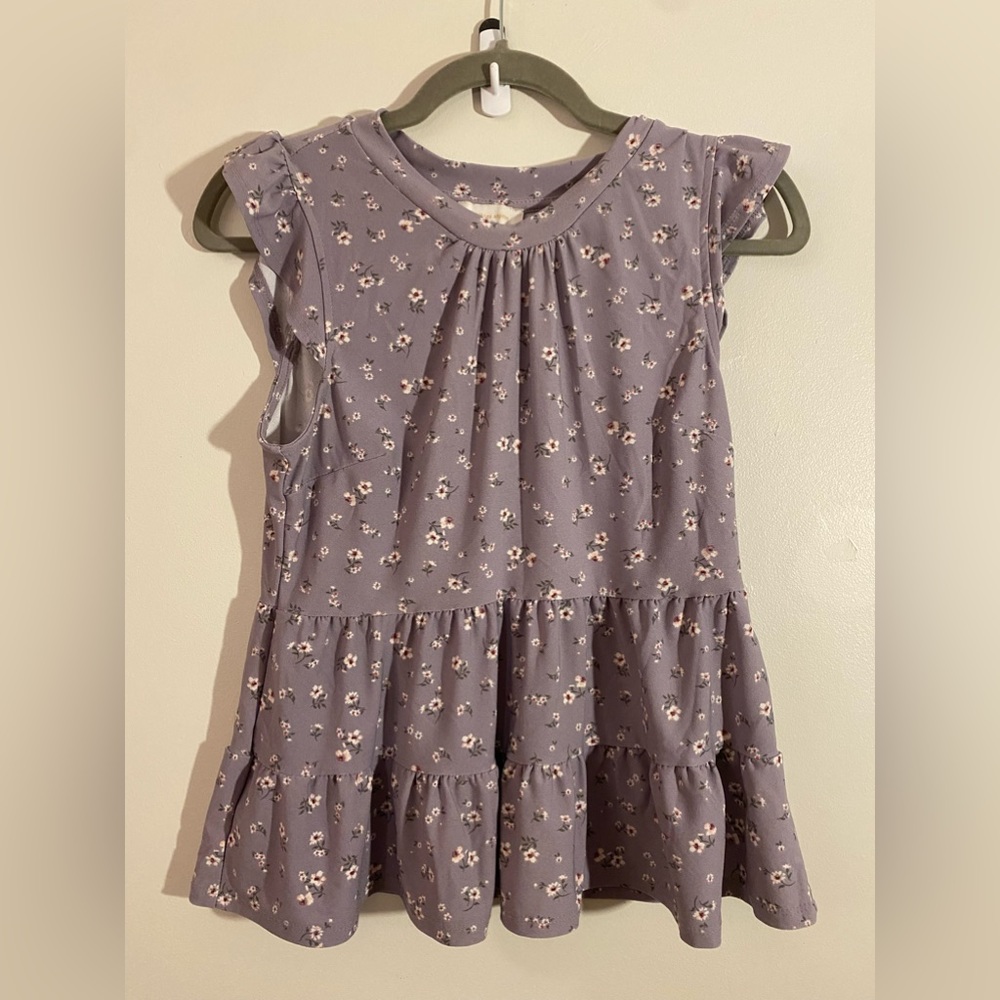 Lavender Floral Ruffled Sleeveless Blouse